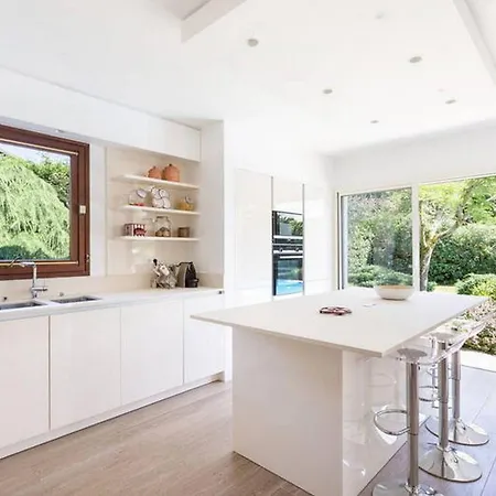 4br Contemporary With Private Pool - What'app - 0049-1762-5840-693 - For Reservations! Villa *