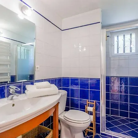 4br Contemporary With Private Pool - What'app - 0049-1762-5840-693 - For Reservations! * Biarritz