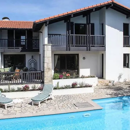 4br Contemporary With Private Pool - What'app - 0049-1762-5840-693 - For Reservations! Vila *