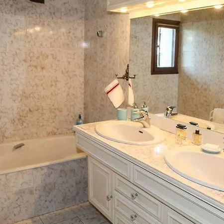 4br Contemporary With Private Pool - What'app - 0049-1762-5840-693 - For Reservations! * Biarritz